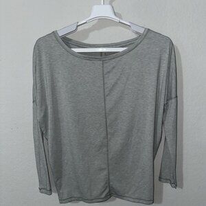 Athleta Grey Dolman Long Sleeve Top XS‎